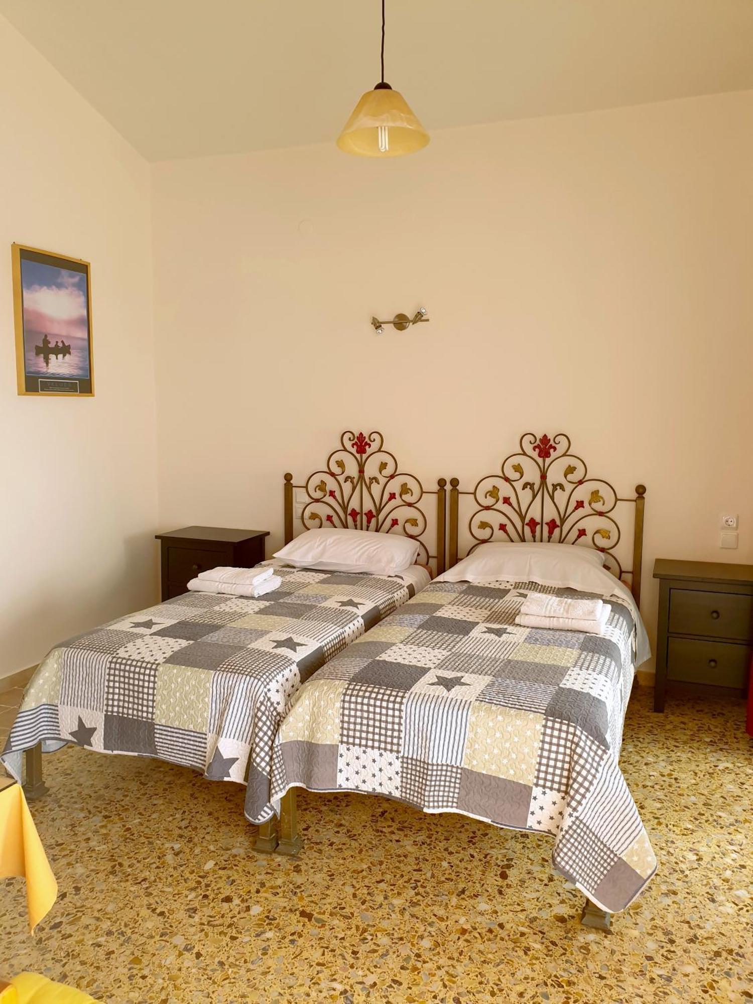 Filippos Apartments "Room 5" No Kitchen Spartia  Ngoại thất bức ảnh